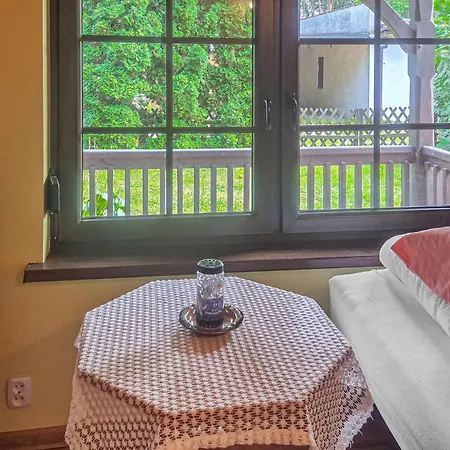 2 Bedroom Cozy In