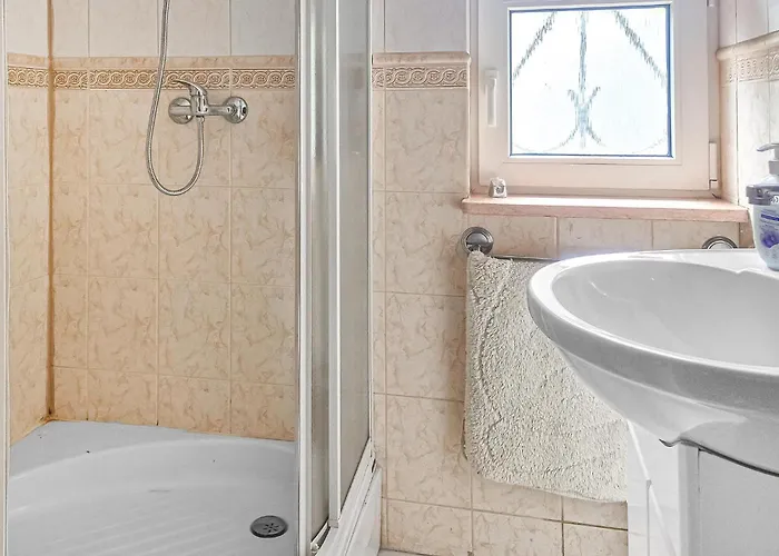 Pet Friendly In בית נופש